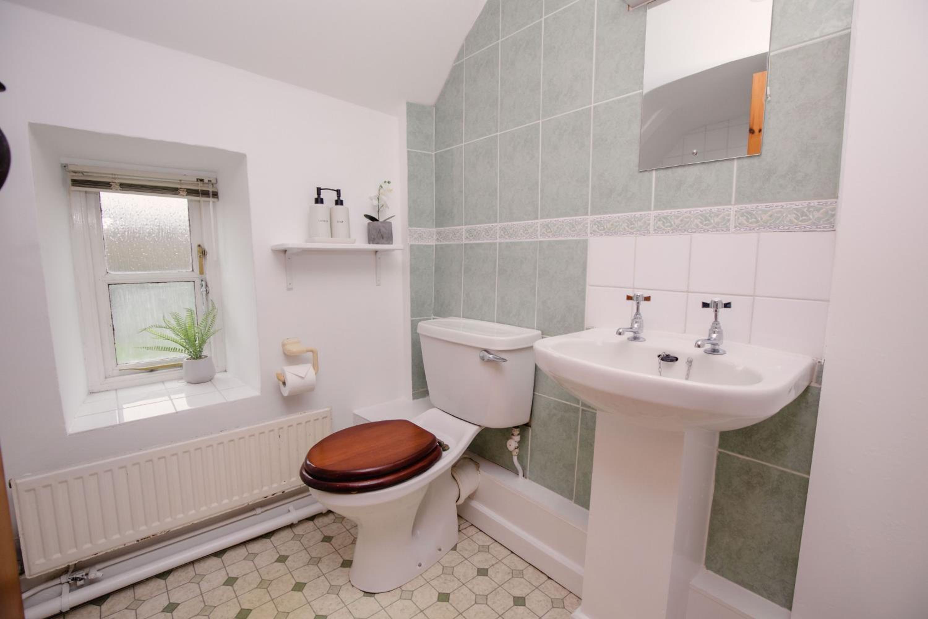 Gardeners Cottage - Rudge Farm Cottages
