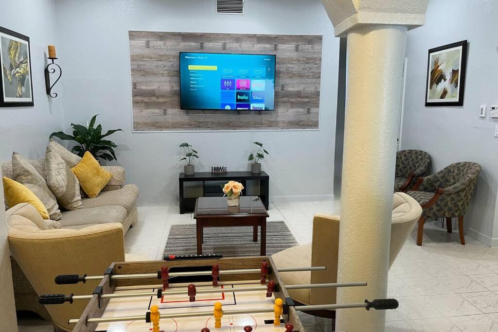 lounge