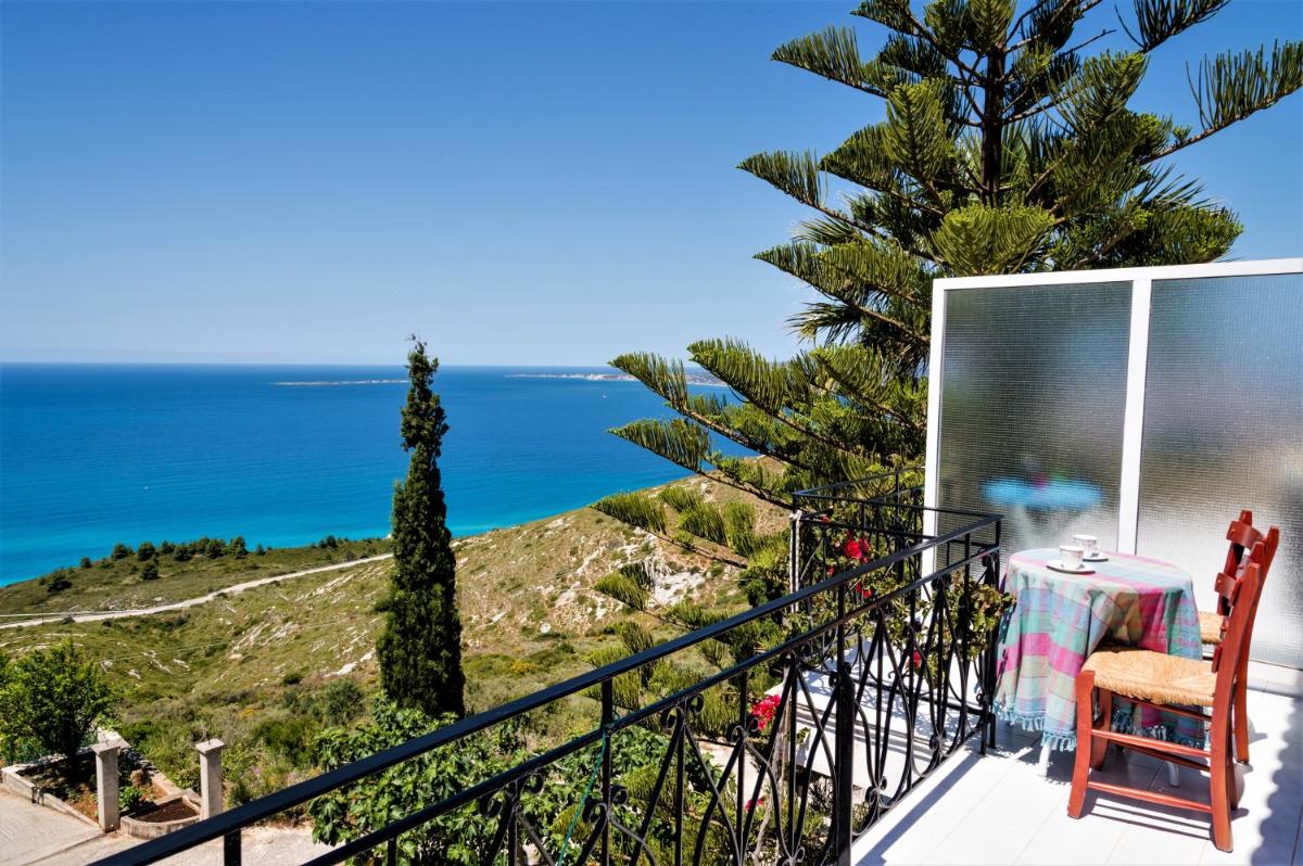 Aeolos Studios Kefalonia