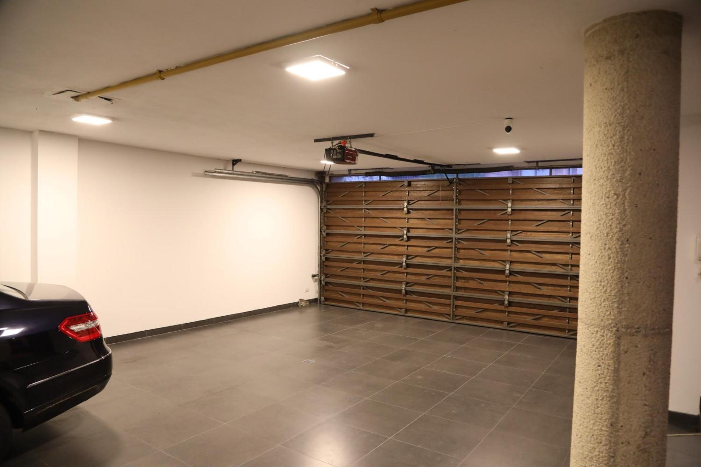 Casa en Santa Ana Oriental Bogotá /500 M2