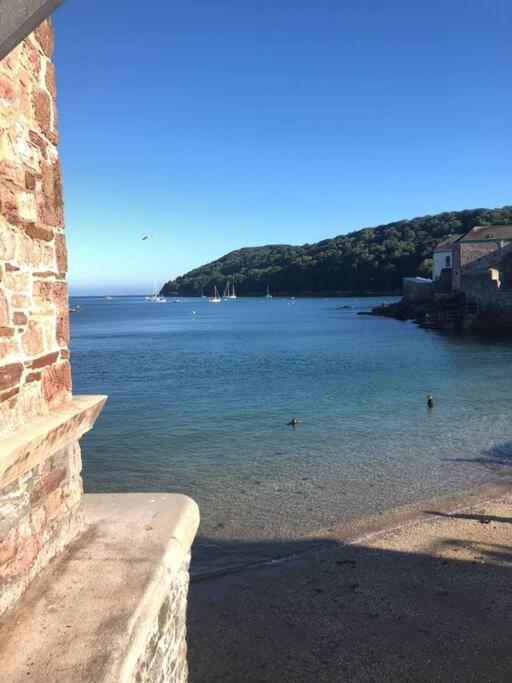 The View, Kingsand, luxurious seafront penthouse apartment with sun trap balcony and incredible sea views view 4