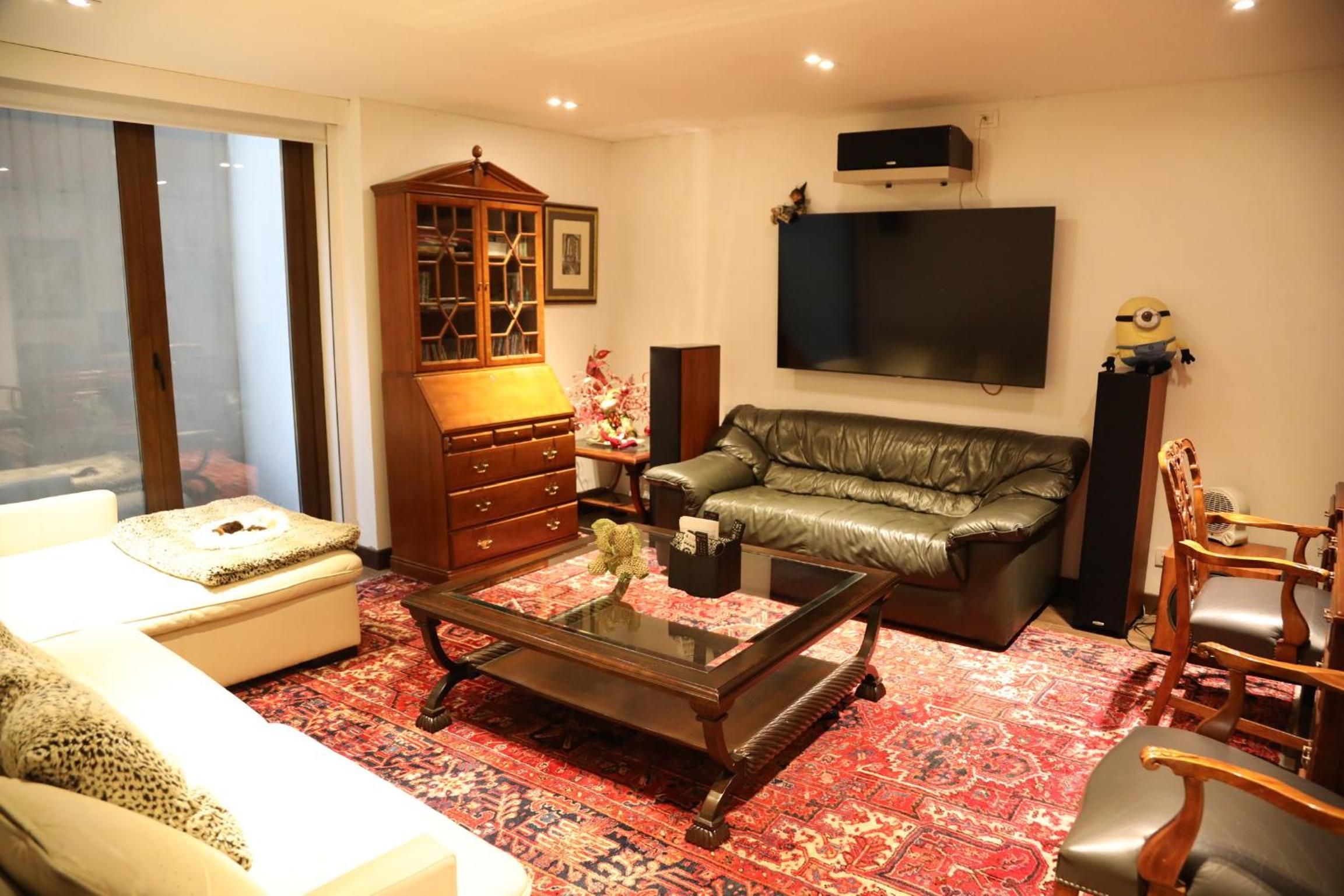 Casa en Santa Ana Oriental Bogotá /500 M2