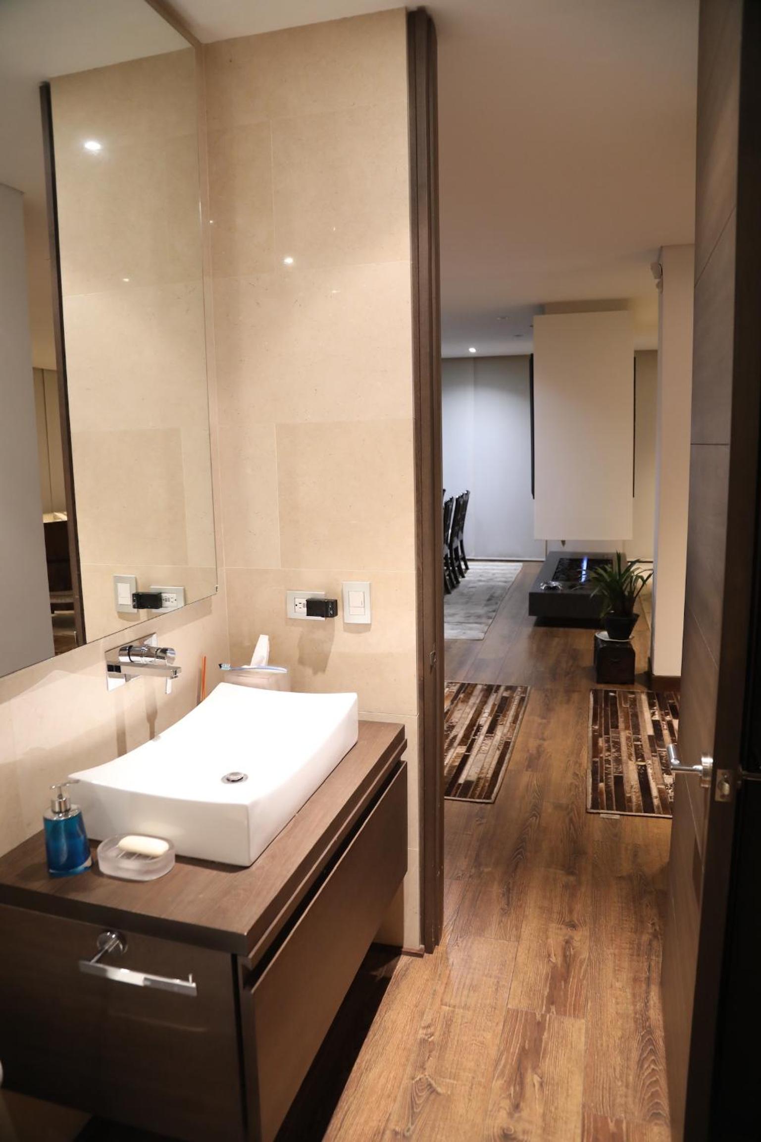 Casa en Santa Ana Oriental Bogotá /500 M2
