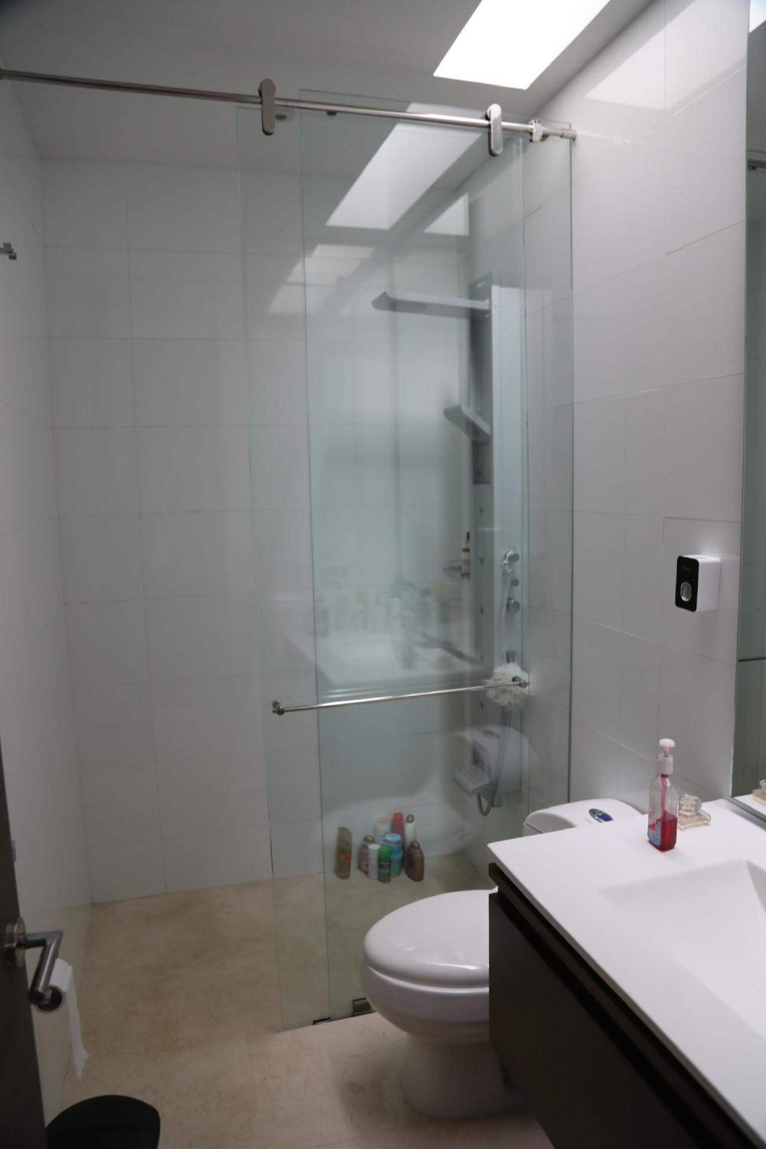 Casa en Santa Ana Oriental Bogotá /500 M2