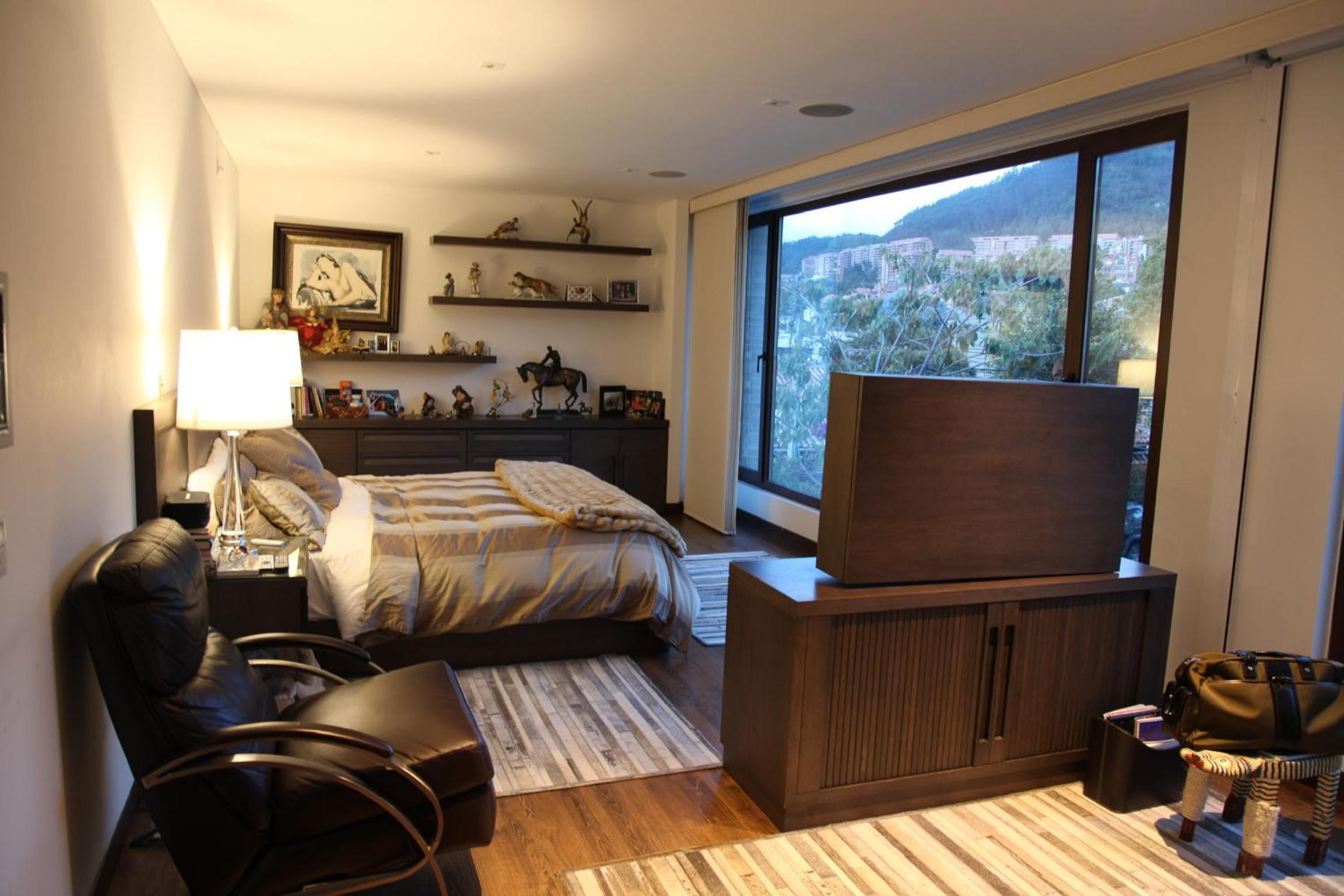 Casa en Santa Ana Oriental Bogotá /500 M2