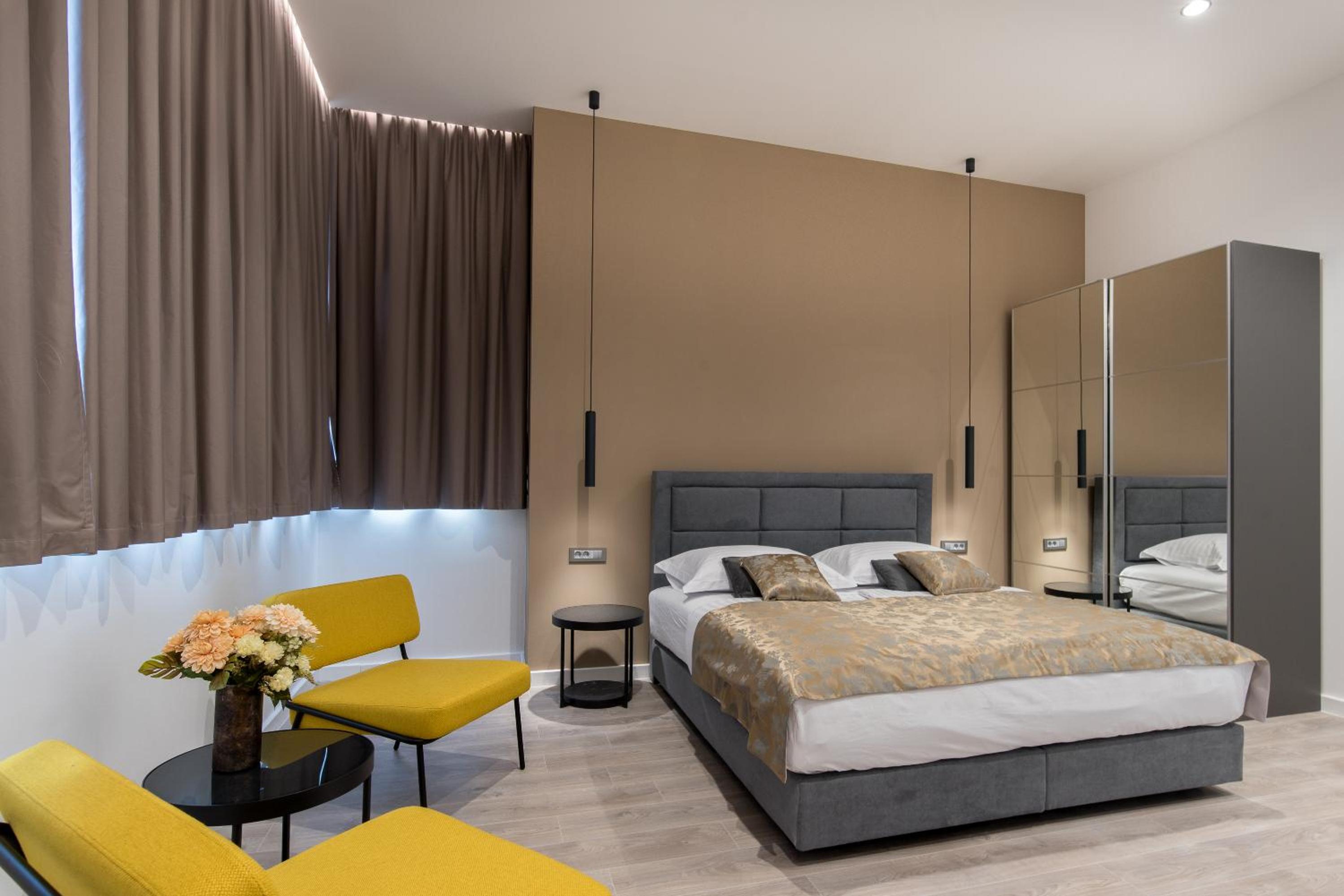 Seascape Luxury Rooms