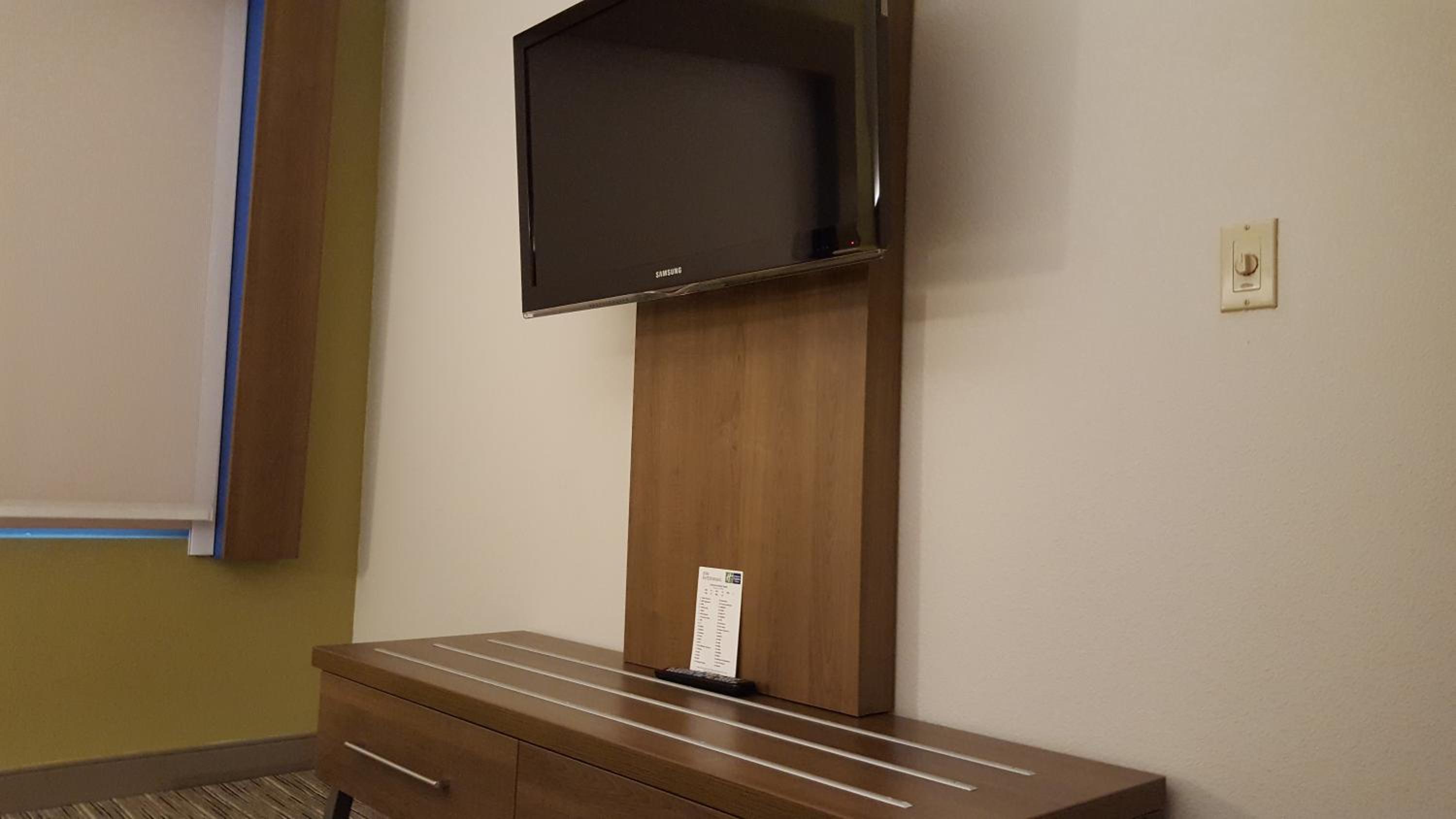 Holiday Inn Express Fremont - Milpitas Central, an IHG Hotel - Property Image 47