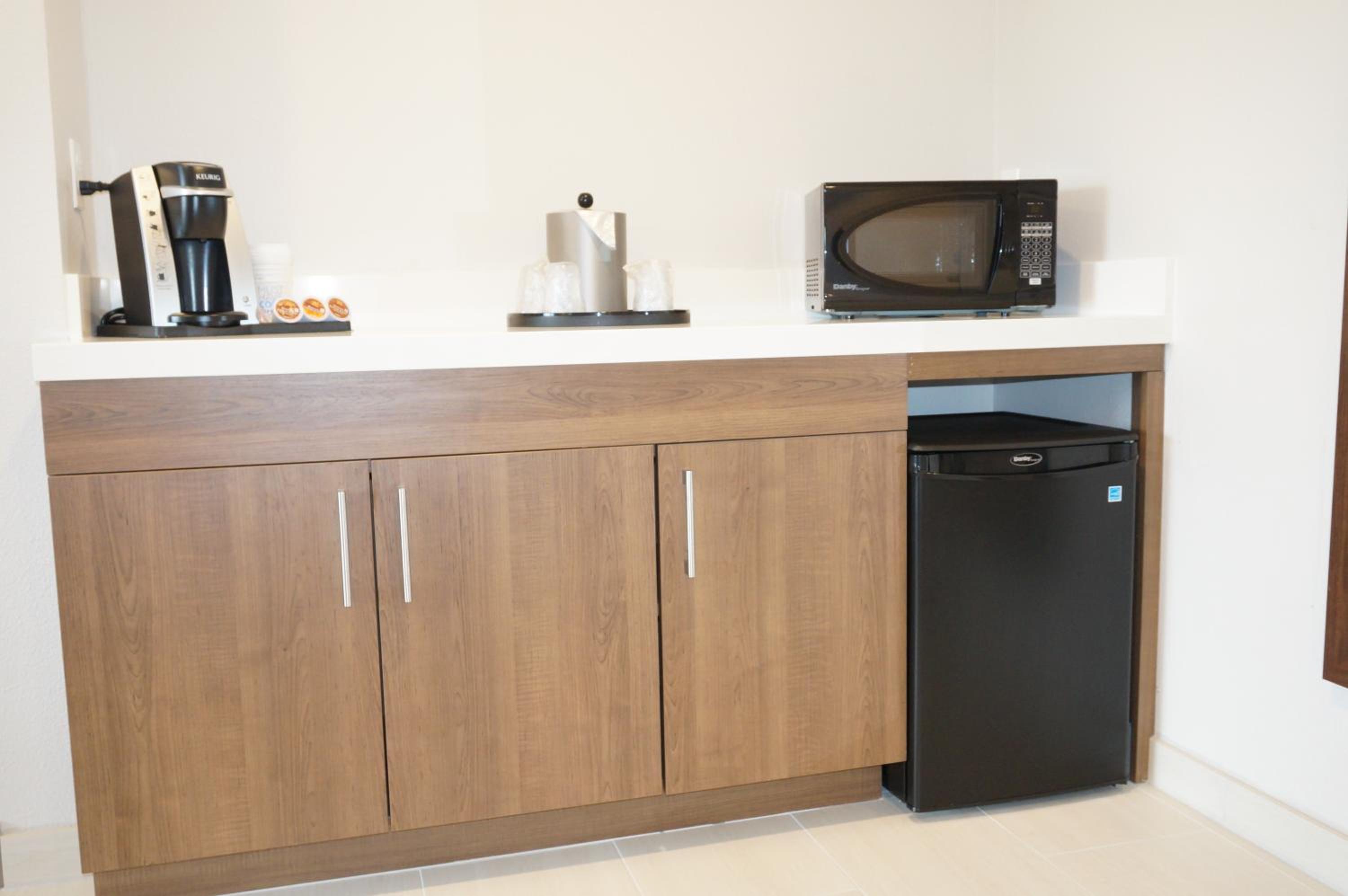Holiday Inn Express Fremont - Milpitas Central, an IHG Hotel - Property Image 42
