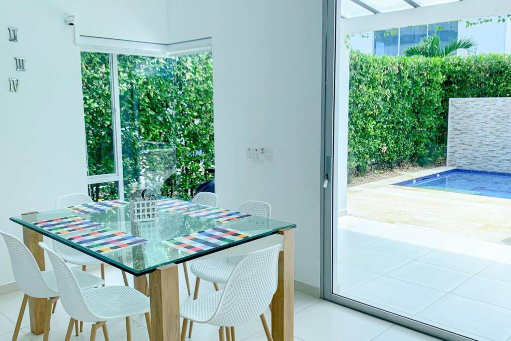 Condo Apulo - Hermosa casa - Jacuzzi y Piscina privados - WiFi