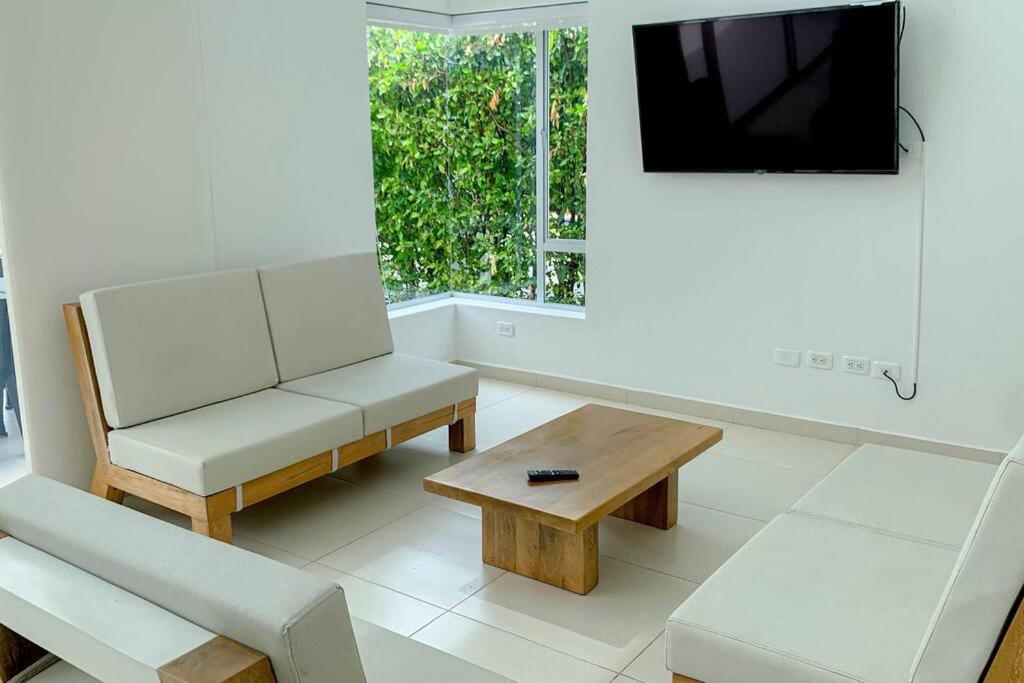Condo Apulo - Hermosa casa - Jacuzzi y Piscina privados - WiFi