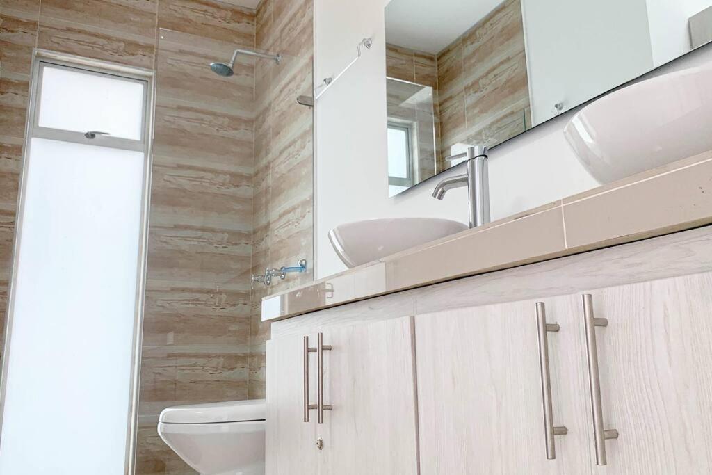 Condo Apulo - Hermosa casa - Jacuzzi y Piscina privados - WiFi