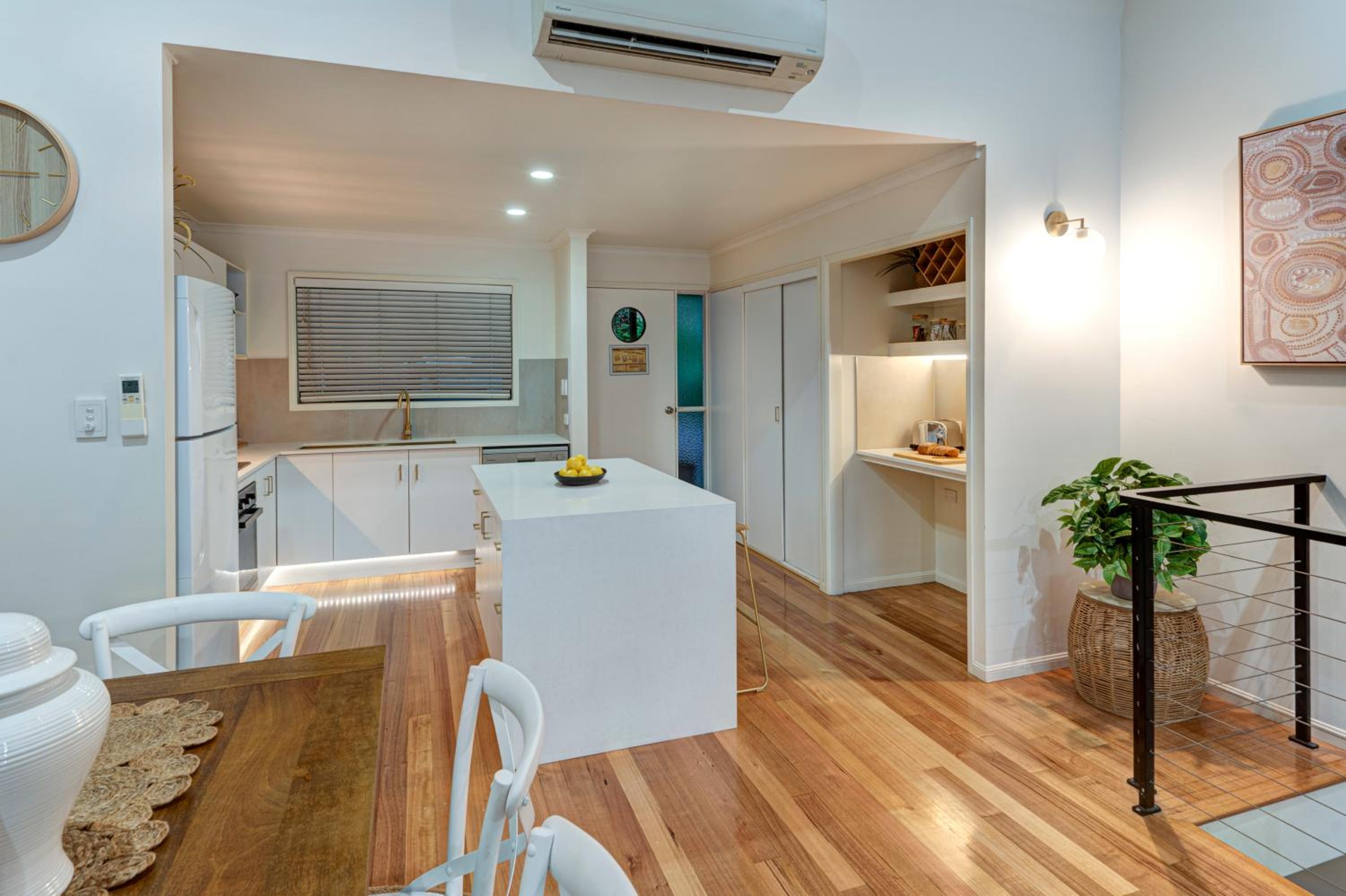 Panorama Apartments on Hamilton Island by HIHA