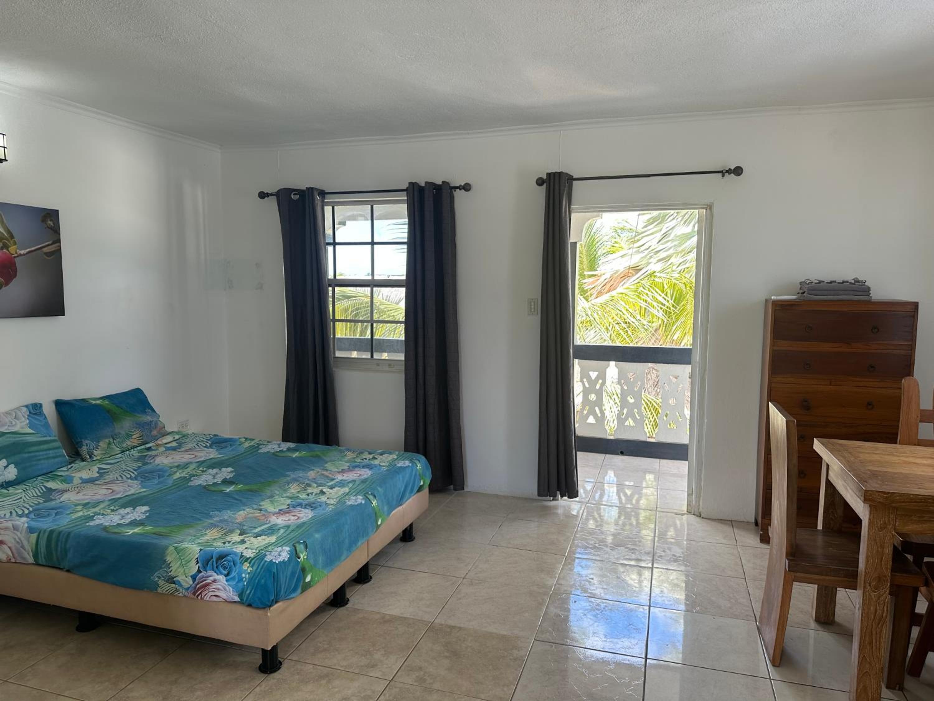Studio - begane grond - poolside