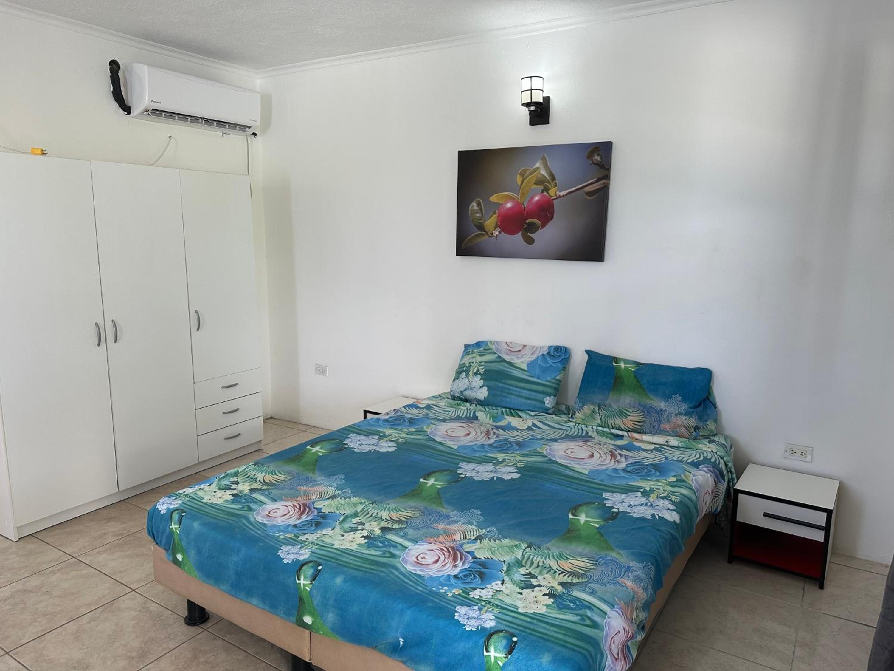 Studio - begane grond - poolside