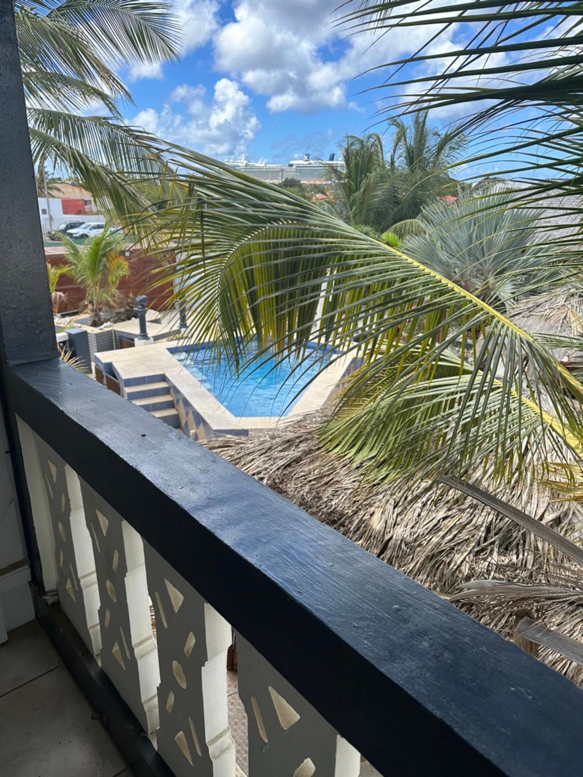 Studio - begane grond - poolside