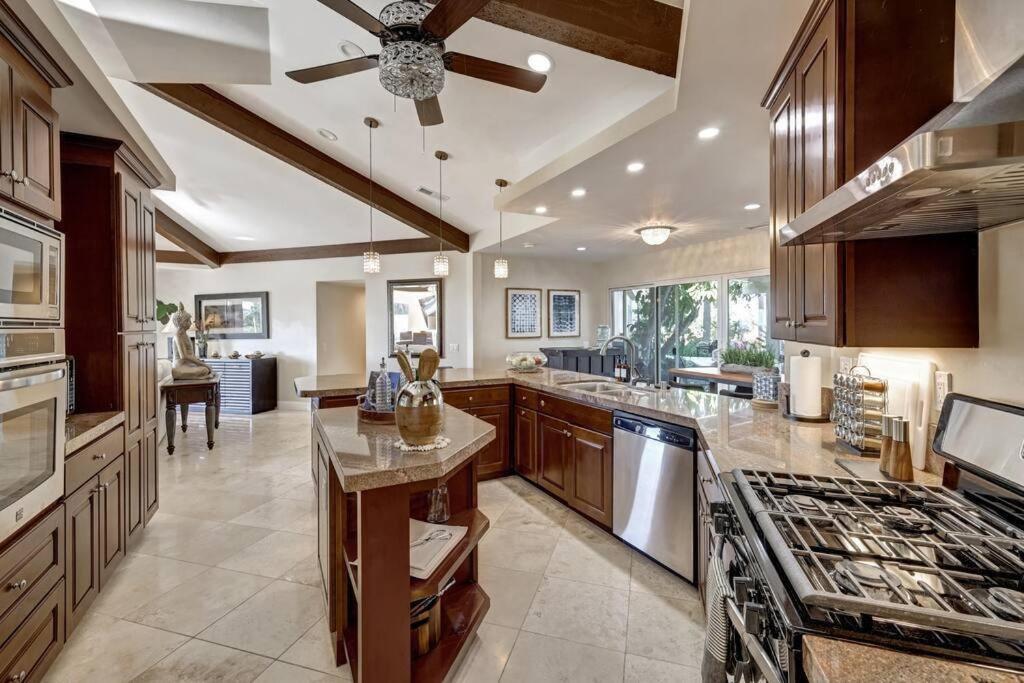 Elevado Hills Family Getaway ~ Pool ~ Games ~ Pkg! view 4