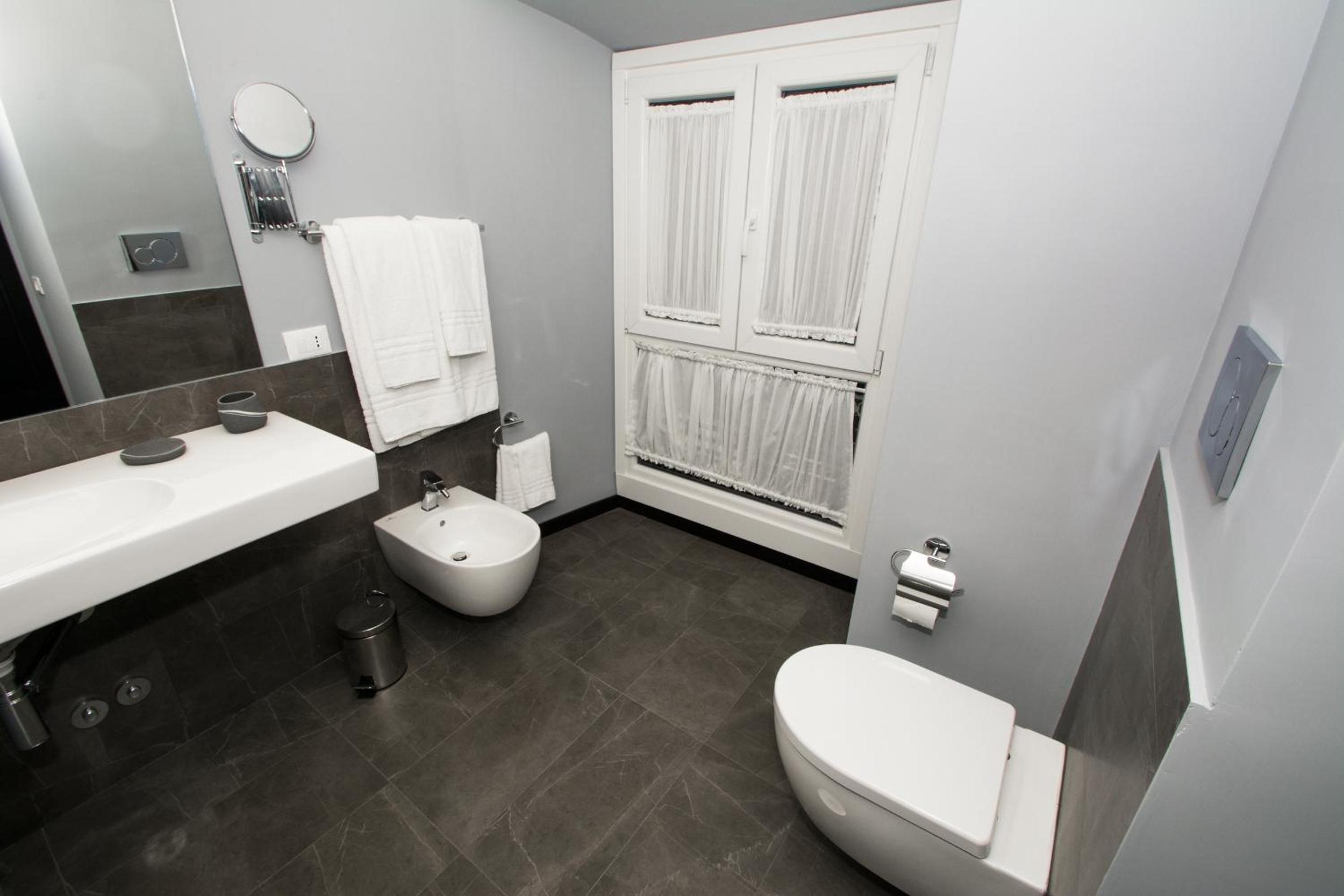 Capital Suite