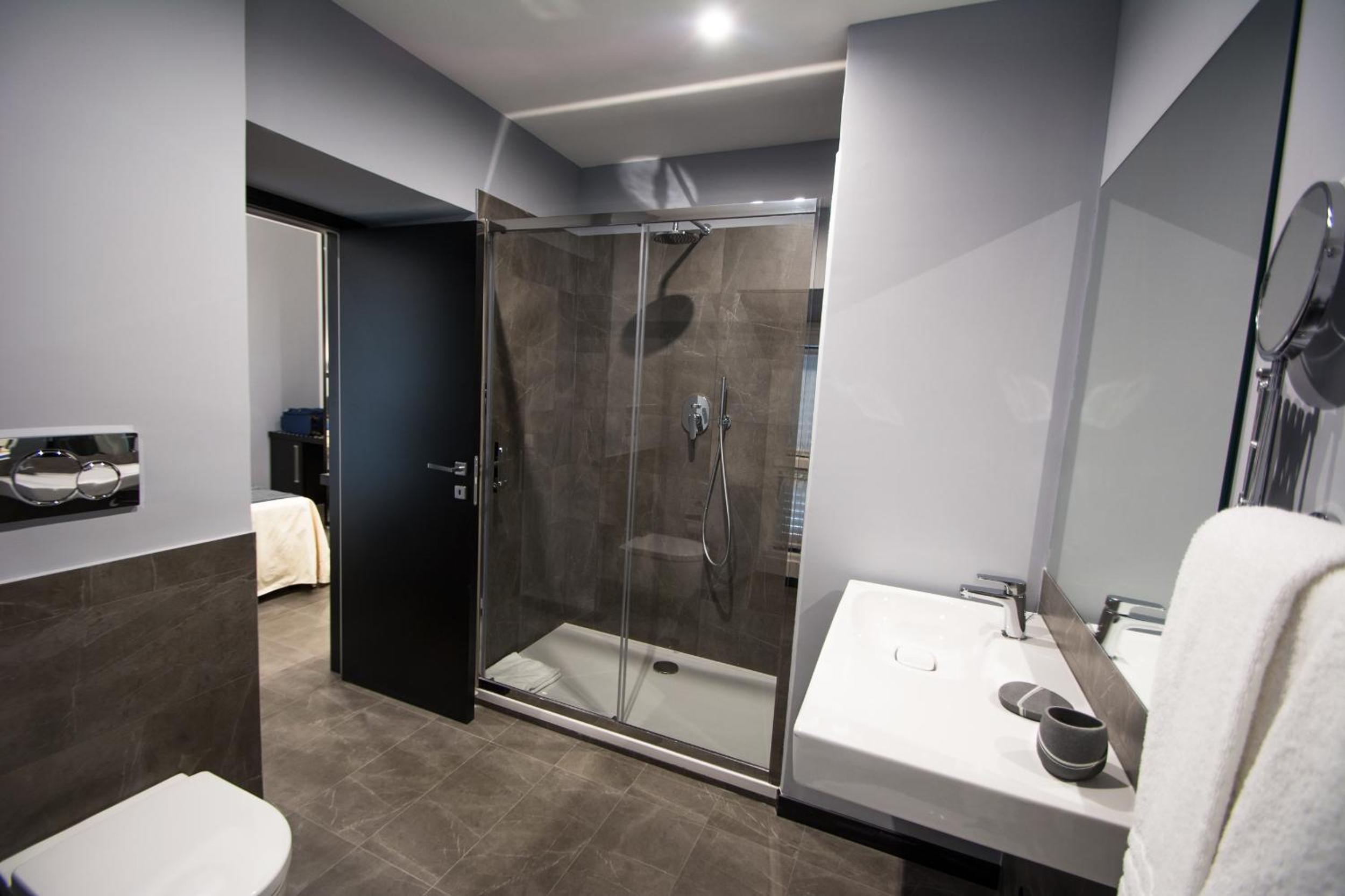 Capital Suite