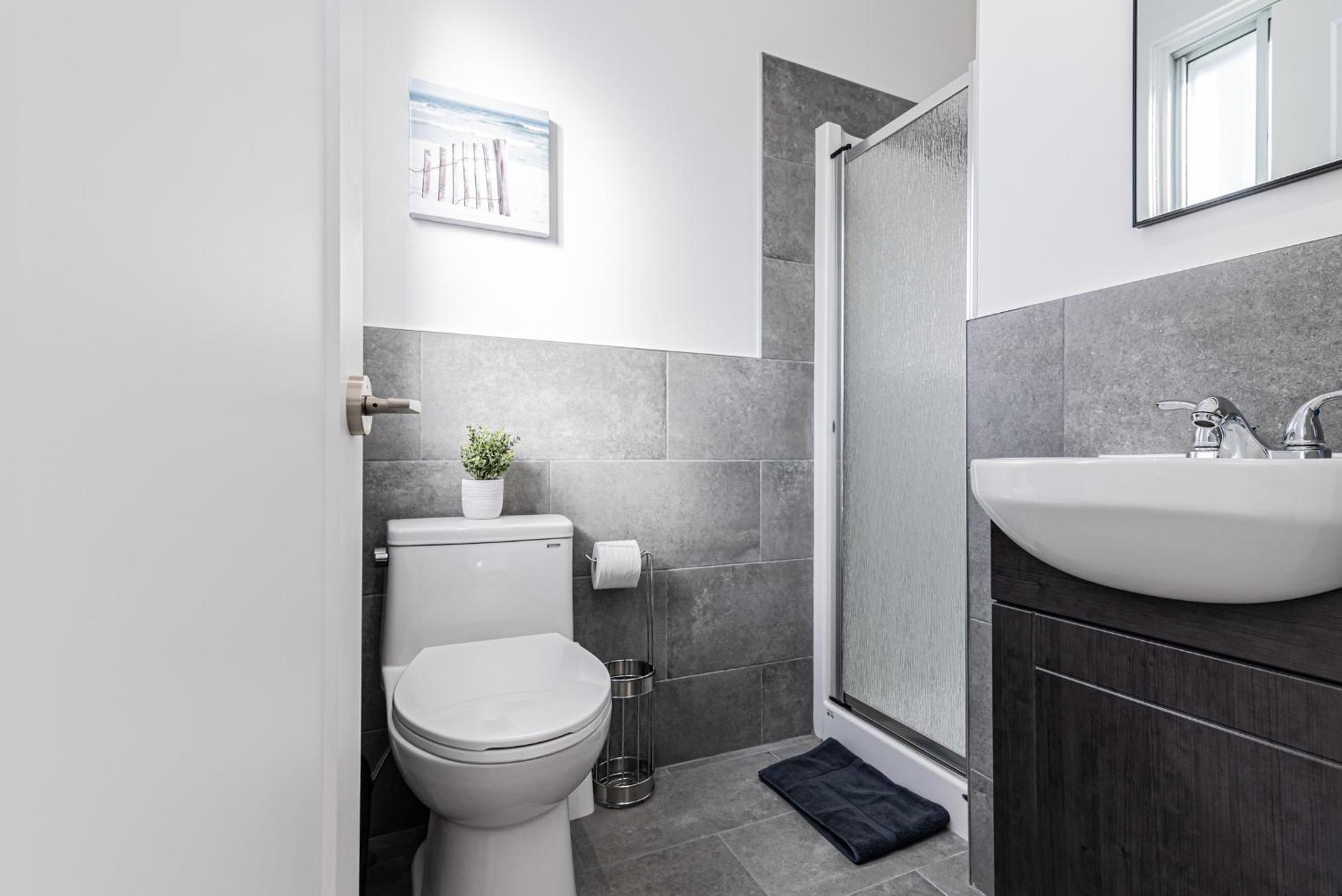 Extended Stays & Relocation Suites