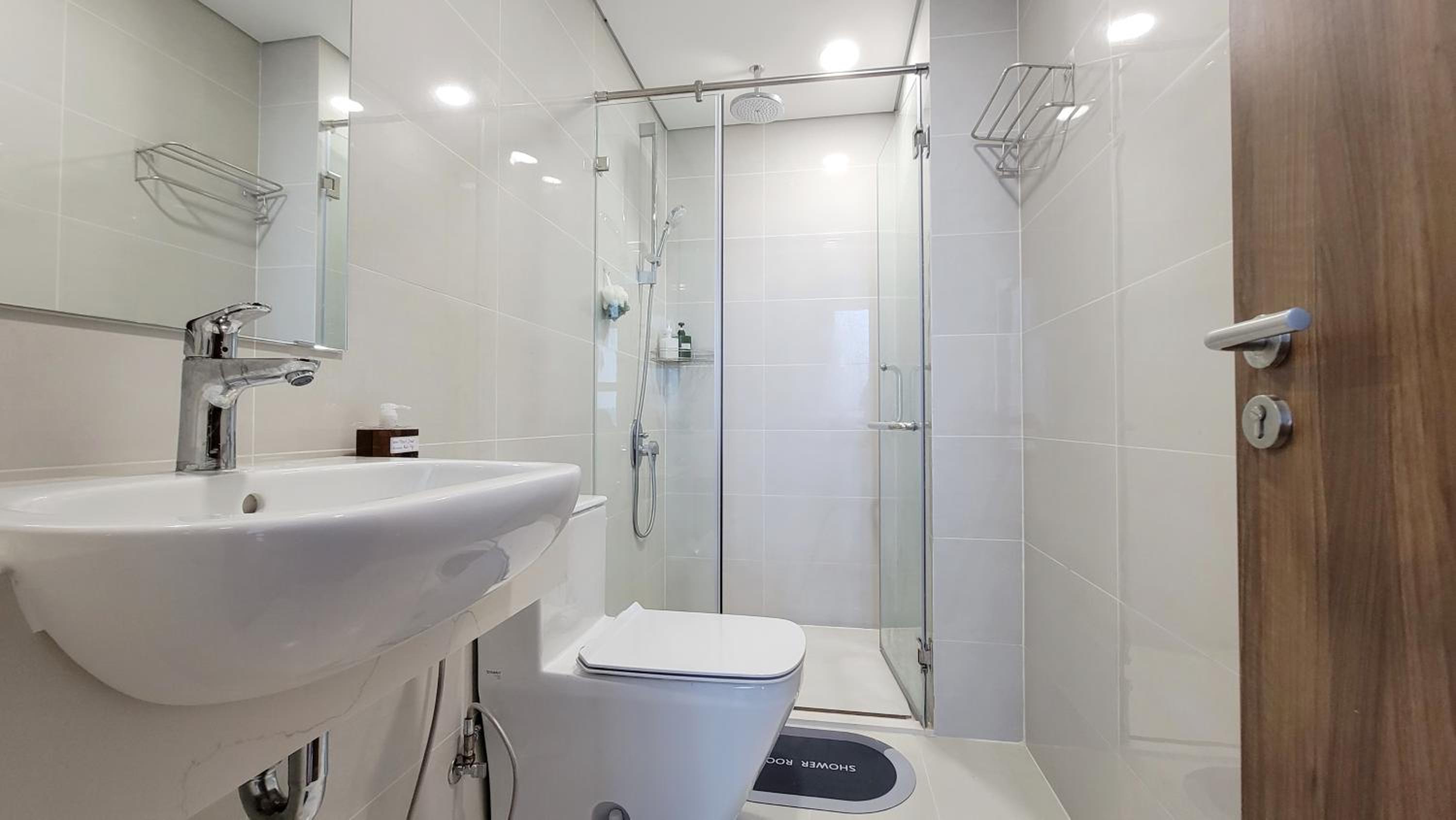 Luxury 2BR Condo in District 7