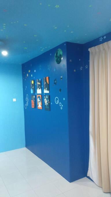Setia Residen Semi-D two half storey 5 Bedrooms unlimited wifi photo 7