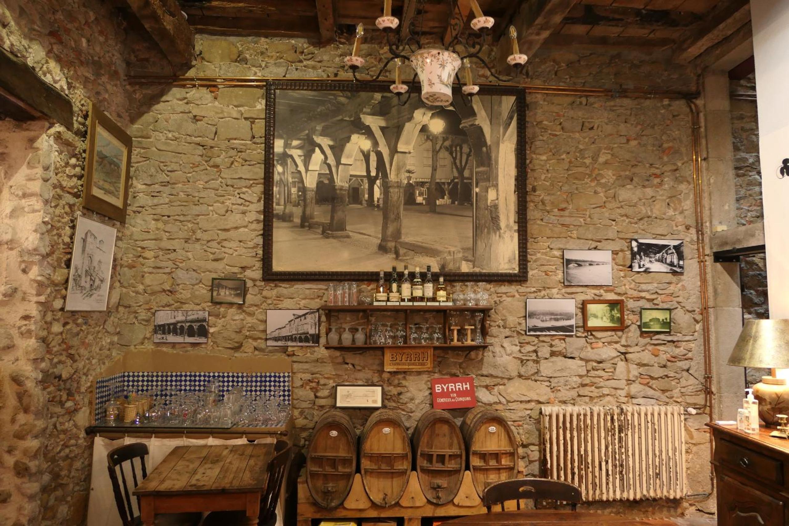 Food & Beverage