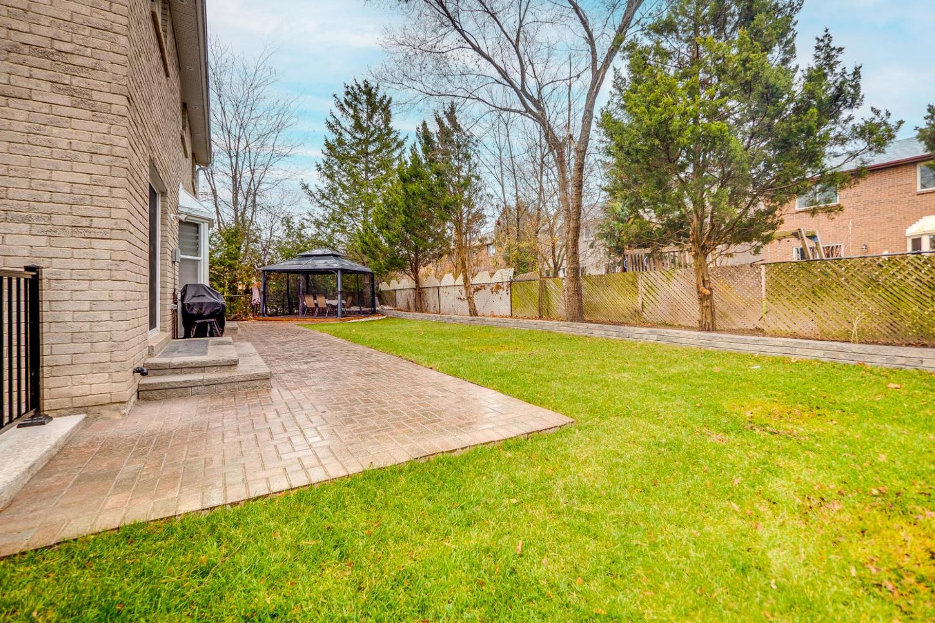 Vacation Suite in Pickering