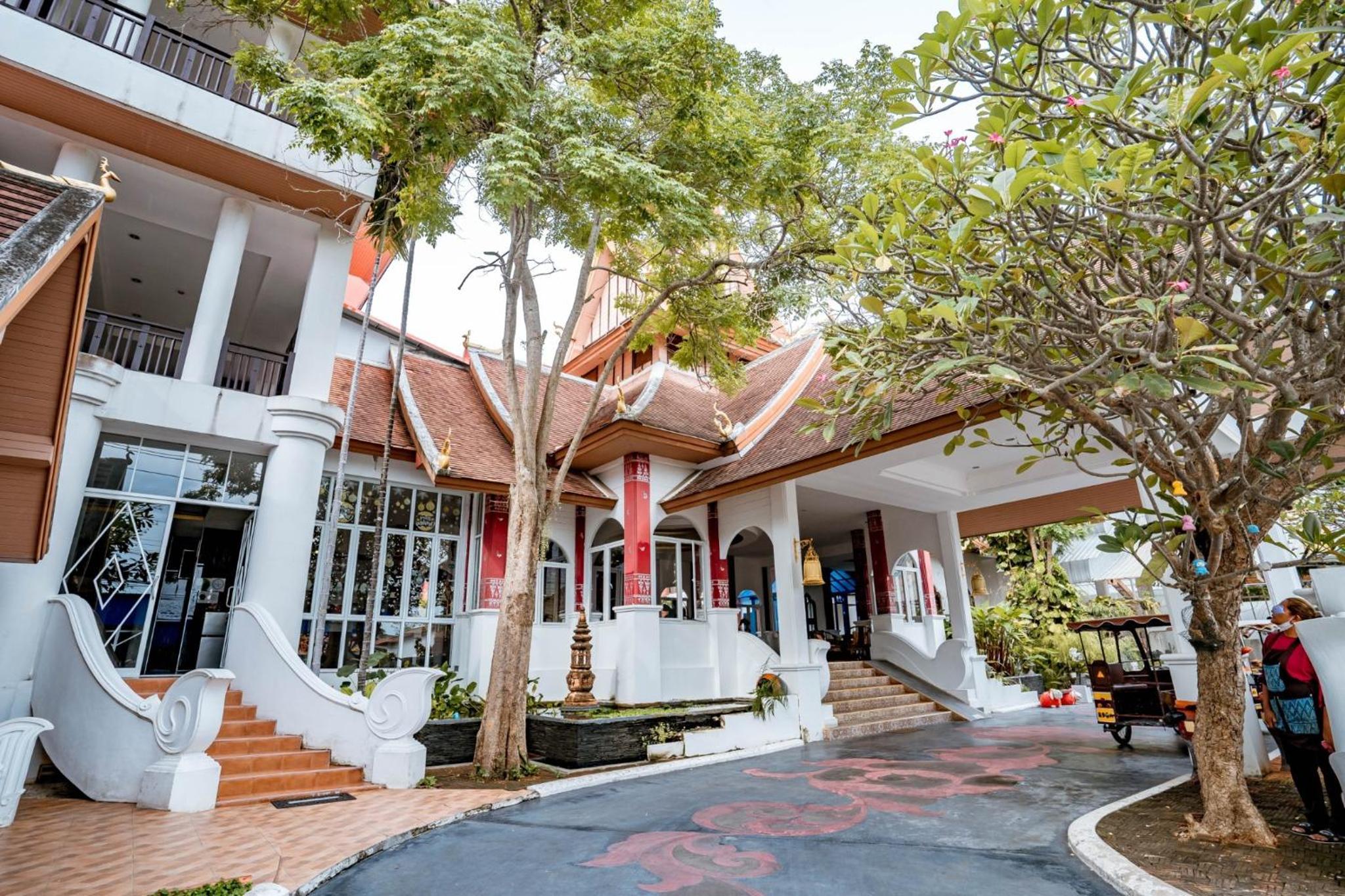 Hotel Kasalong Resort and Spa