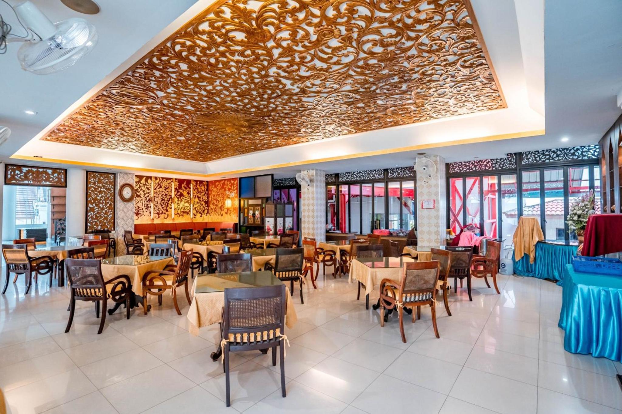 Lanna Hotel by Kasalong Resort and Spa Pattaya view 3