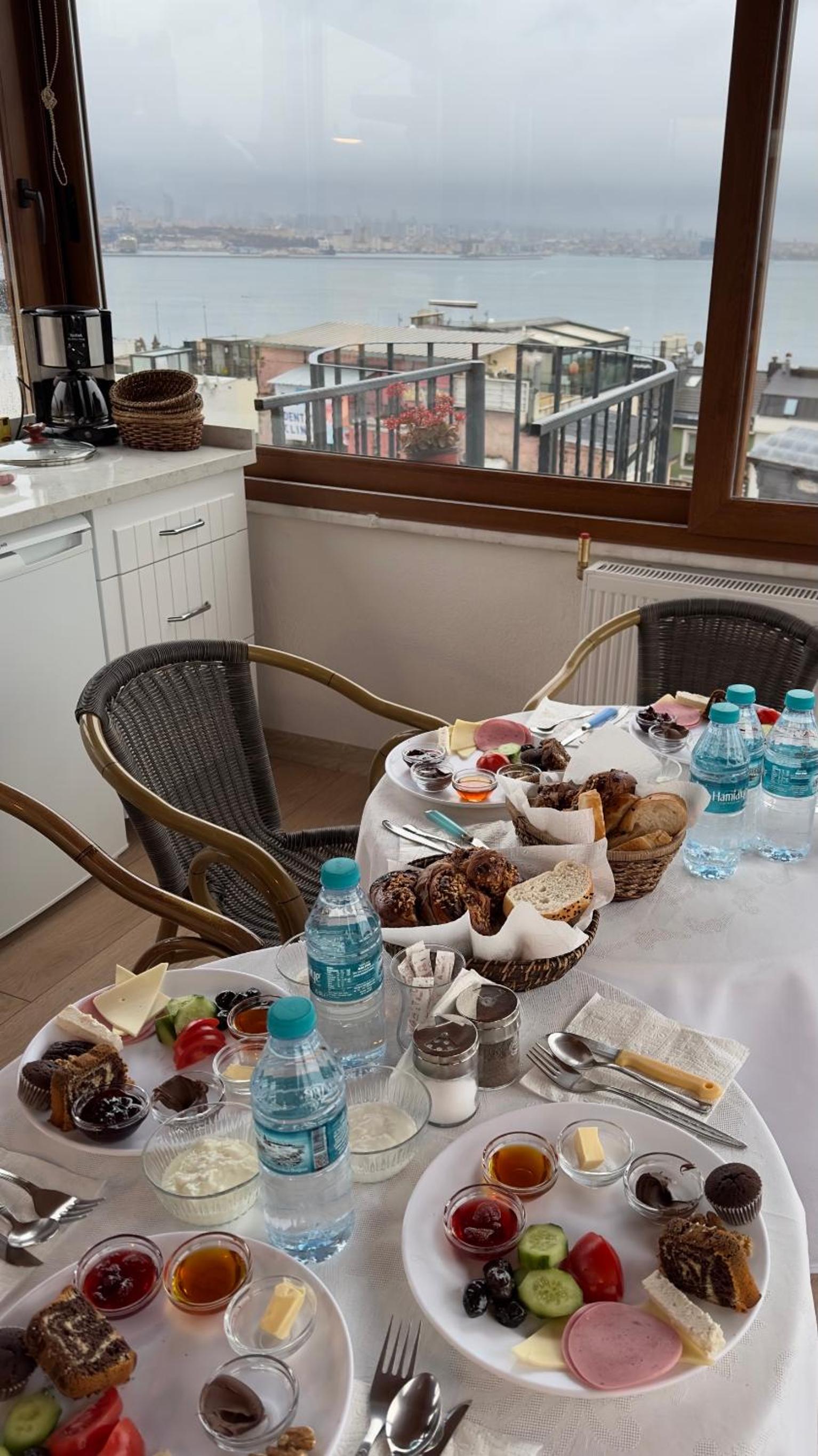 Terrace Guesthouse