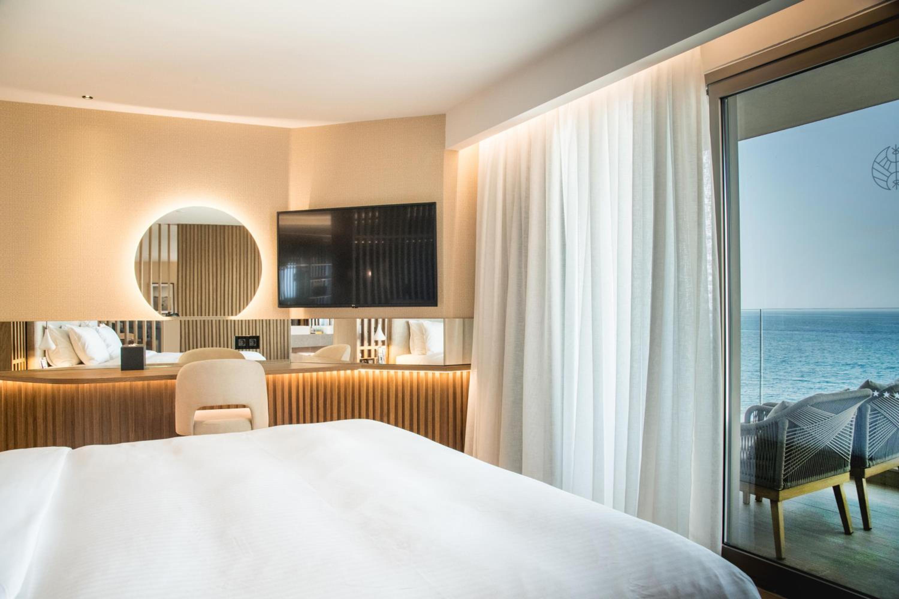 AKASHA Beach Hotel & Spa