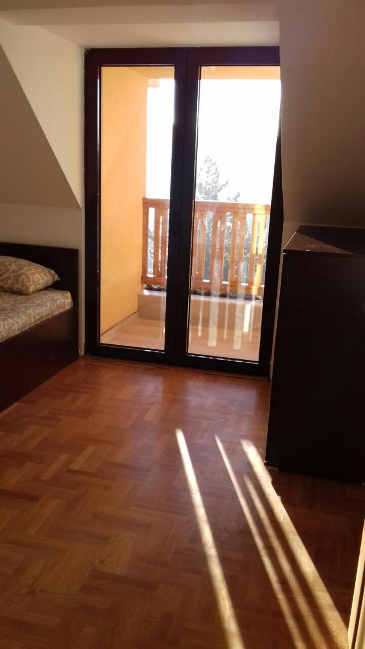 Eros apartmani