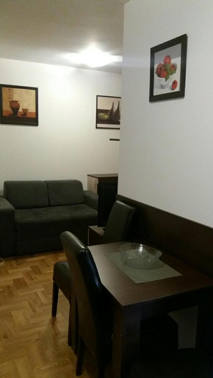 Eros apartmani