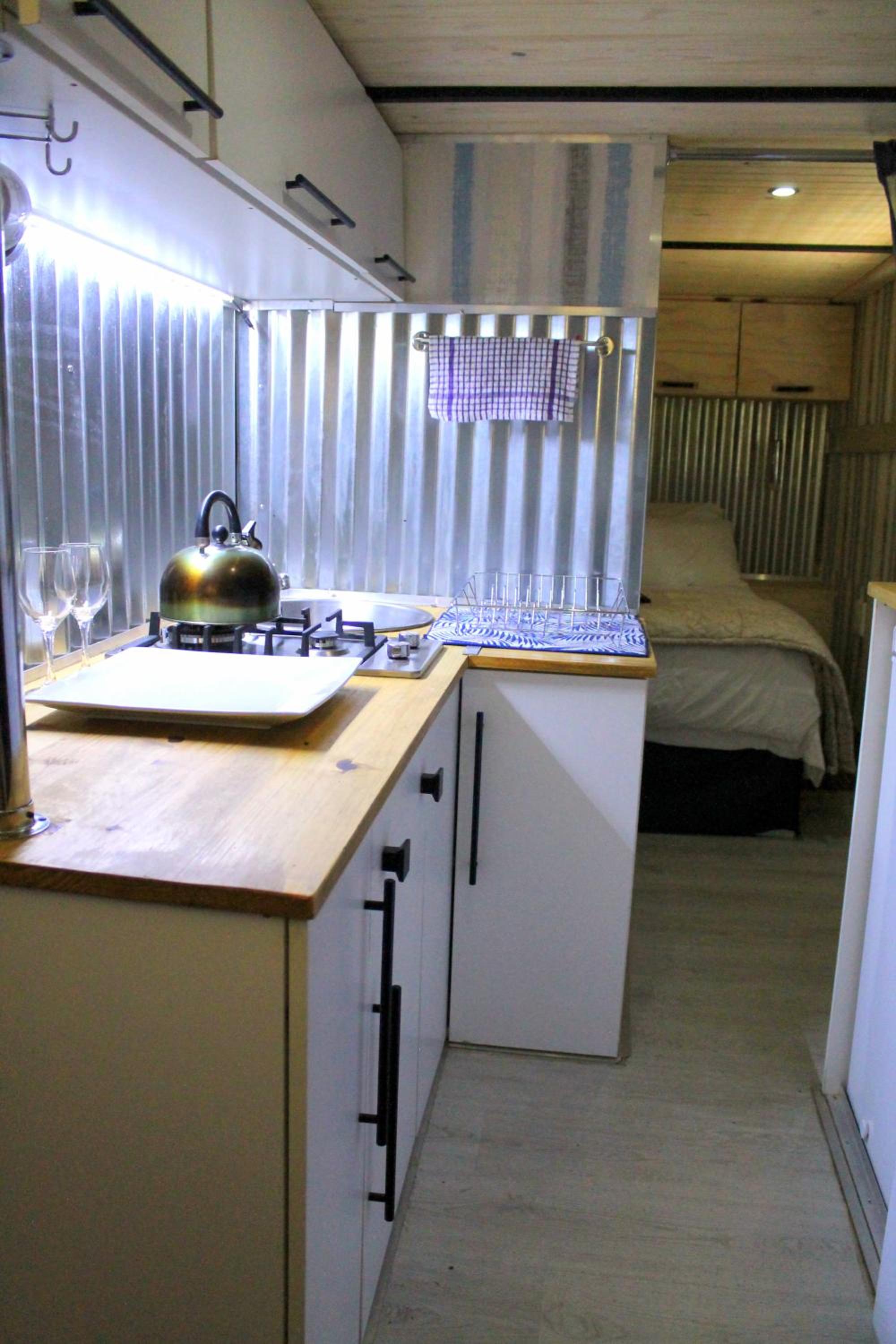 Photo 8