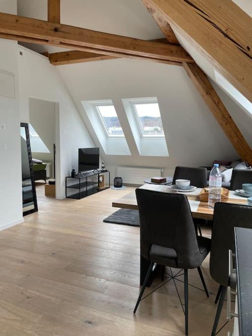 Gemütliche & zentrale Wohnung in der Stadt Zürich