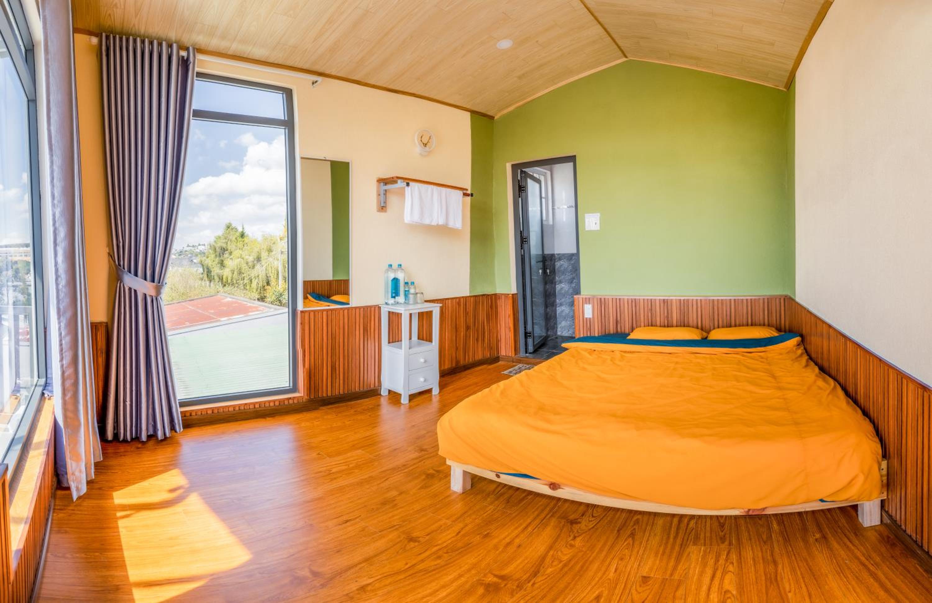 Nhà của Người và Ta view 2