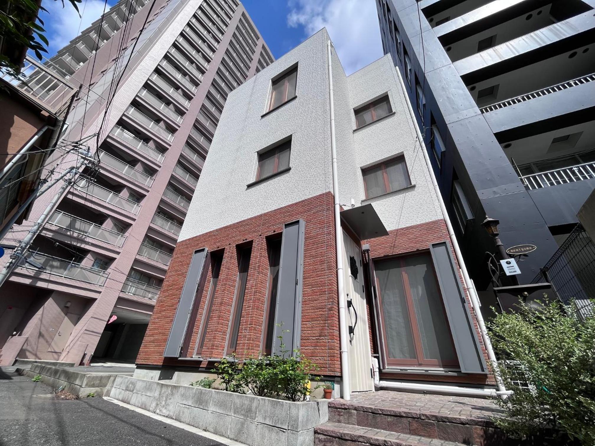 池袋Apila