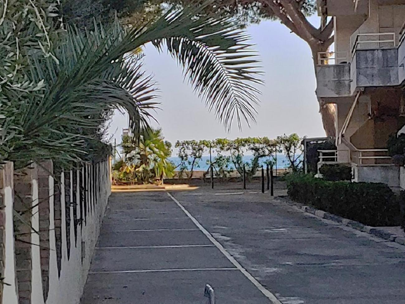 Miramar Serveis - 7369 Pins II view 5
