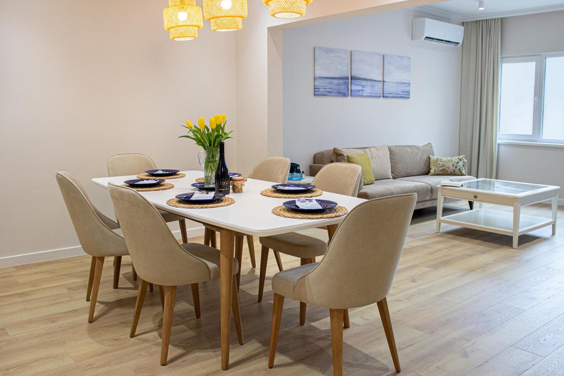 Grand Relax Cape Cod by RV Apartments