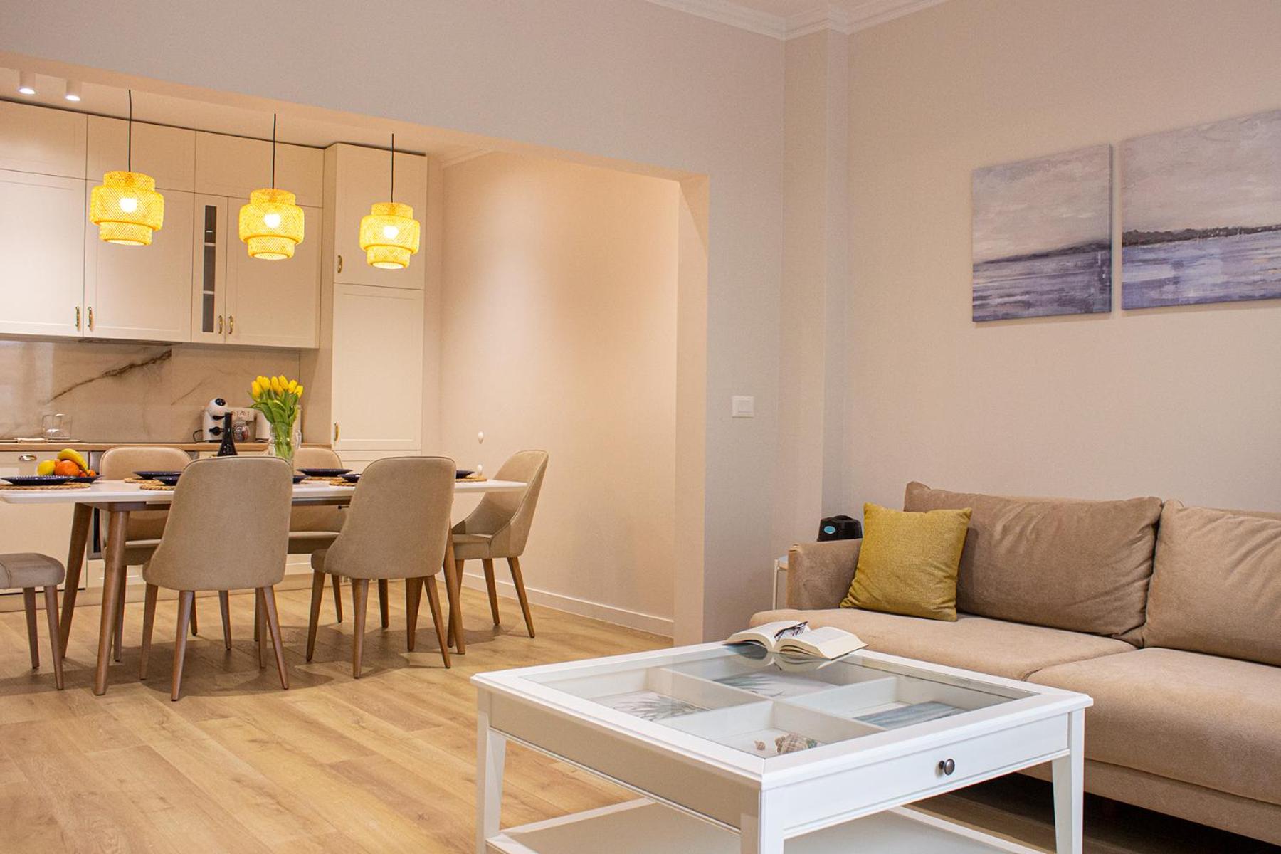 Grand Relax Cape Cod by RV Apartments