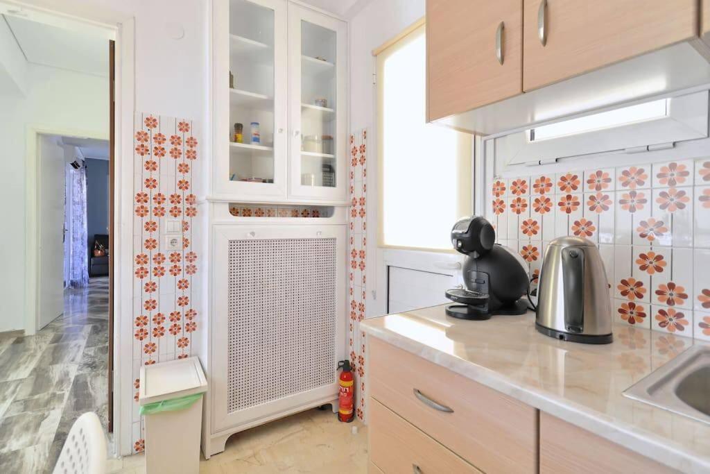 2 level apartment with terrace and Acropolis view