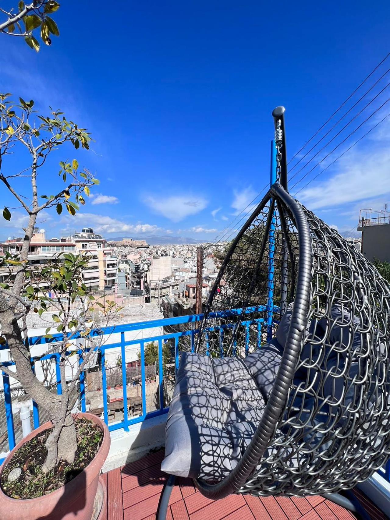 sky inn with wonderful Acropolis view in Neos kosmos