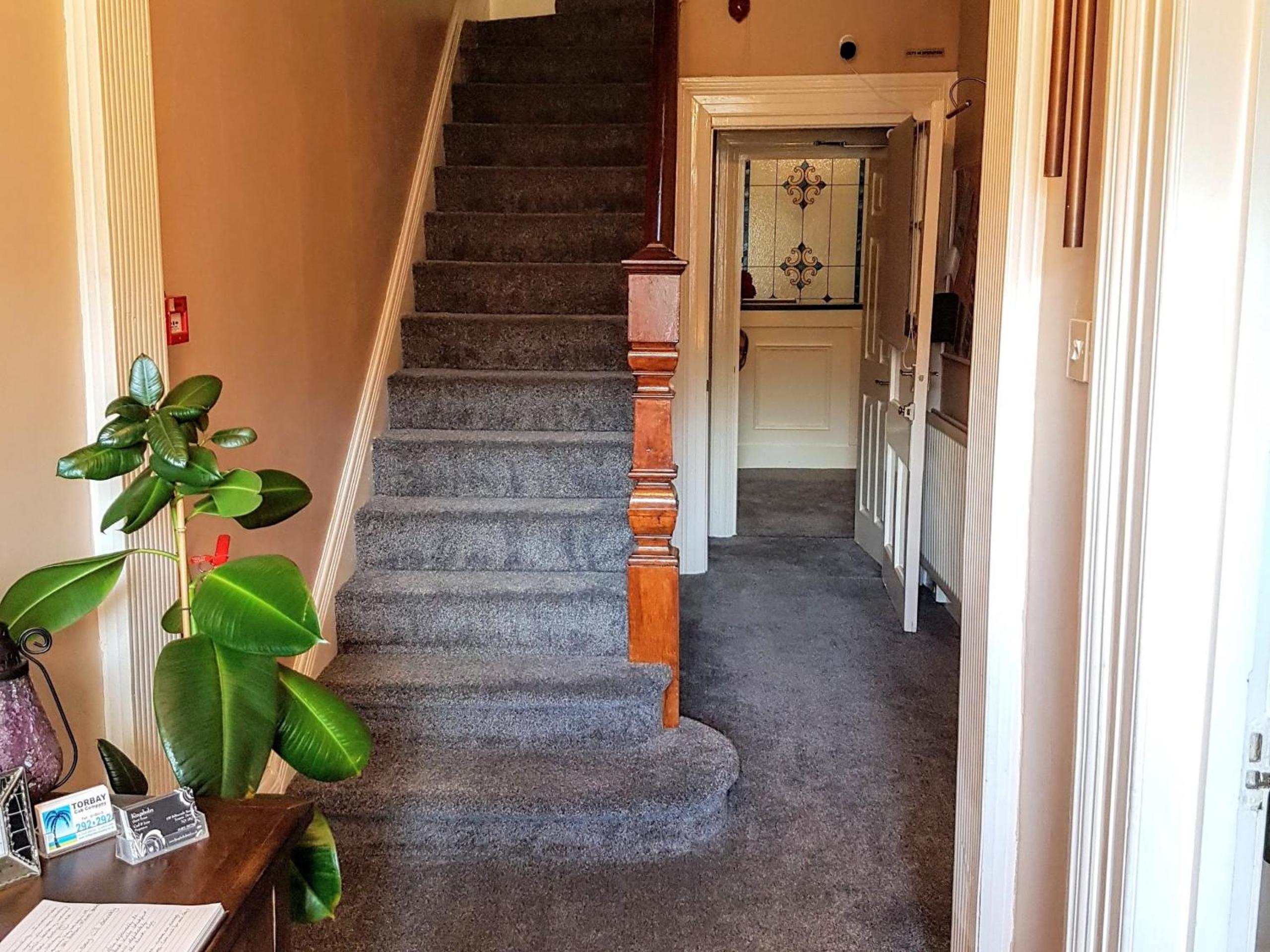 Kingsholm Guest House