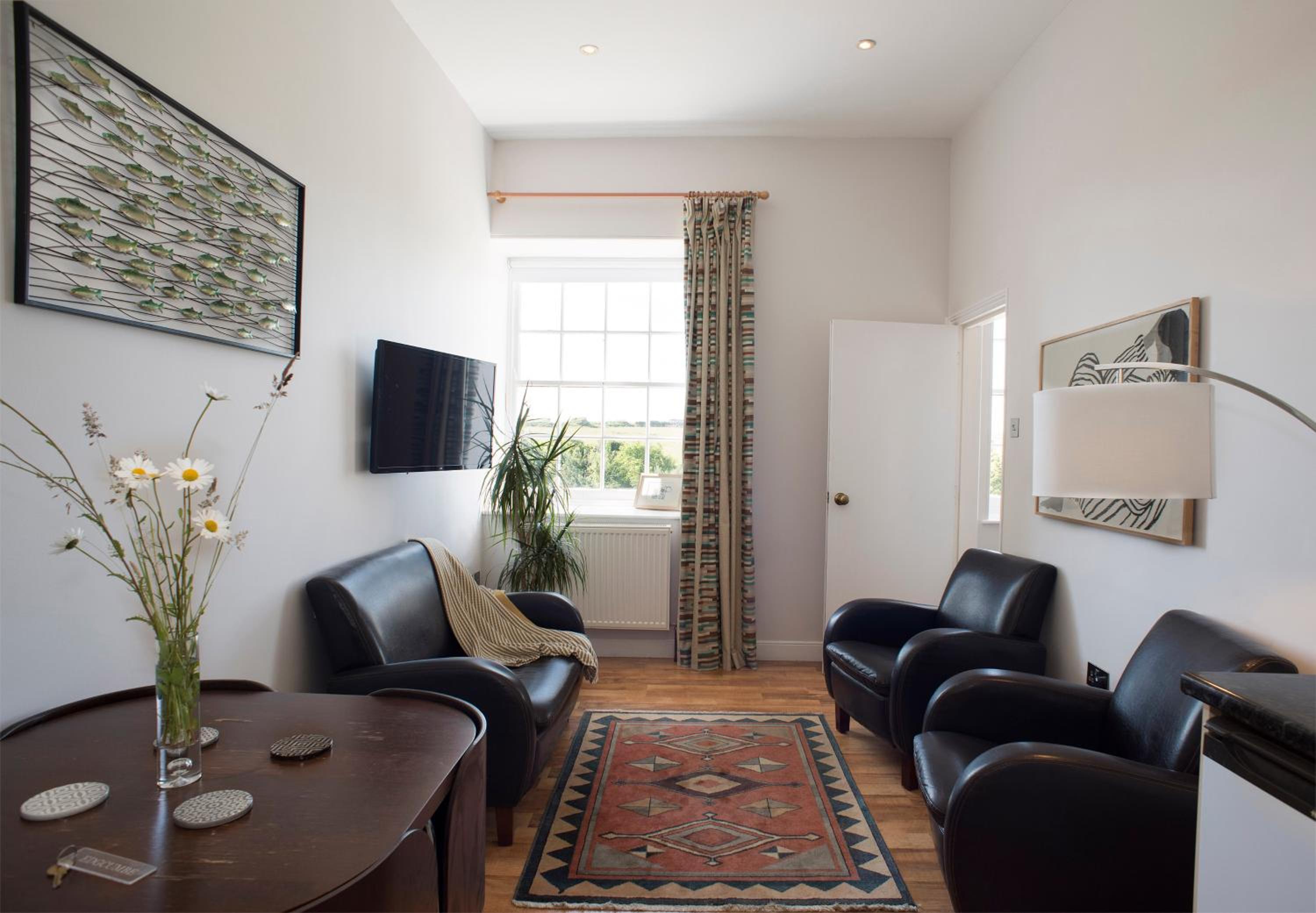 Rame Barton Guest House and Pottery