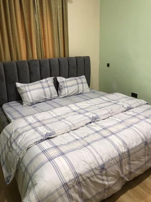 King Apartments