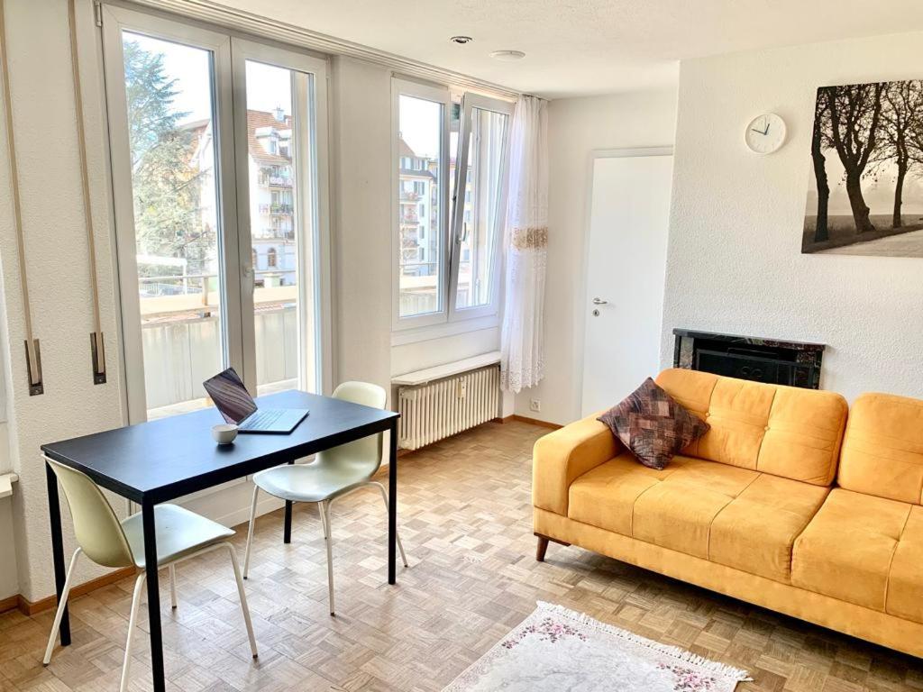 Hawa Apartment - two balcony - by PA view 2