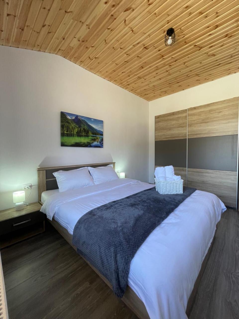 Merida Residence
