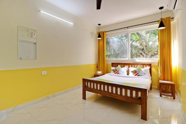 Luxury 2BHK Apartment near Calangute Baga beach with Pool