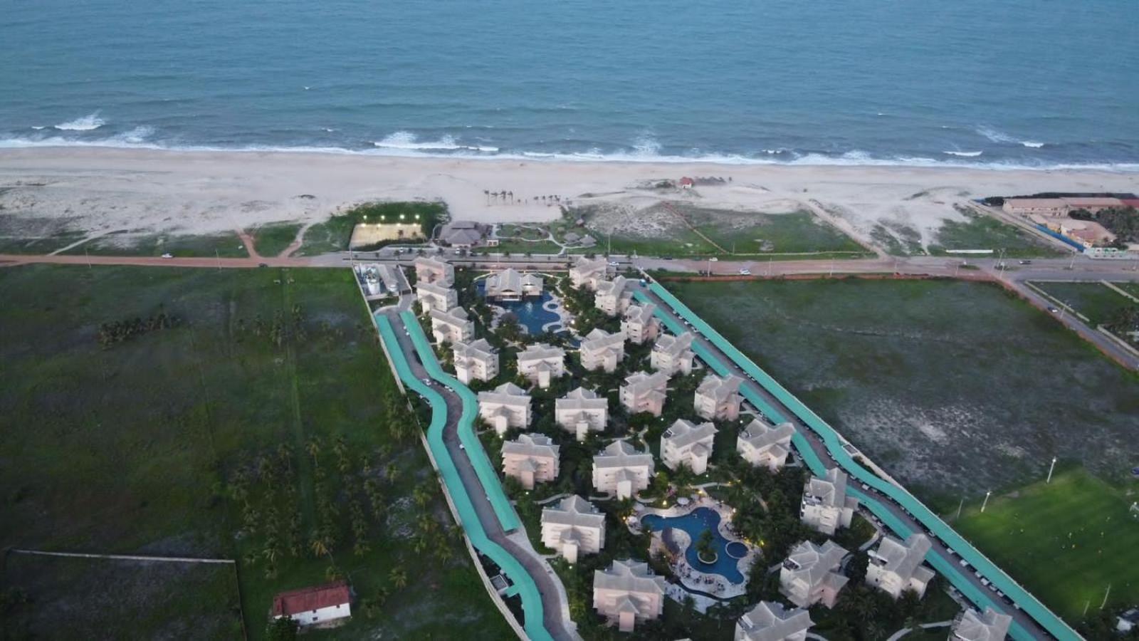 Beach Place Resort Bangalo 12 view 2