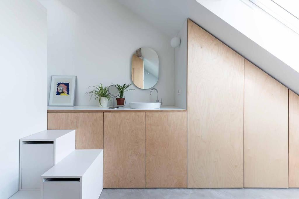 Sheila's Loft